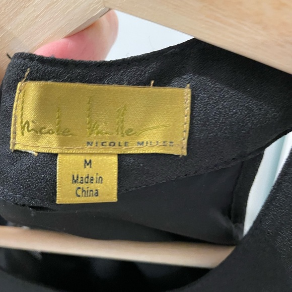 Nicole Miller -youth size M - Picture 3 of 3